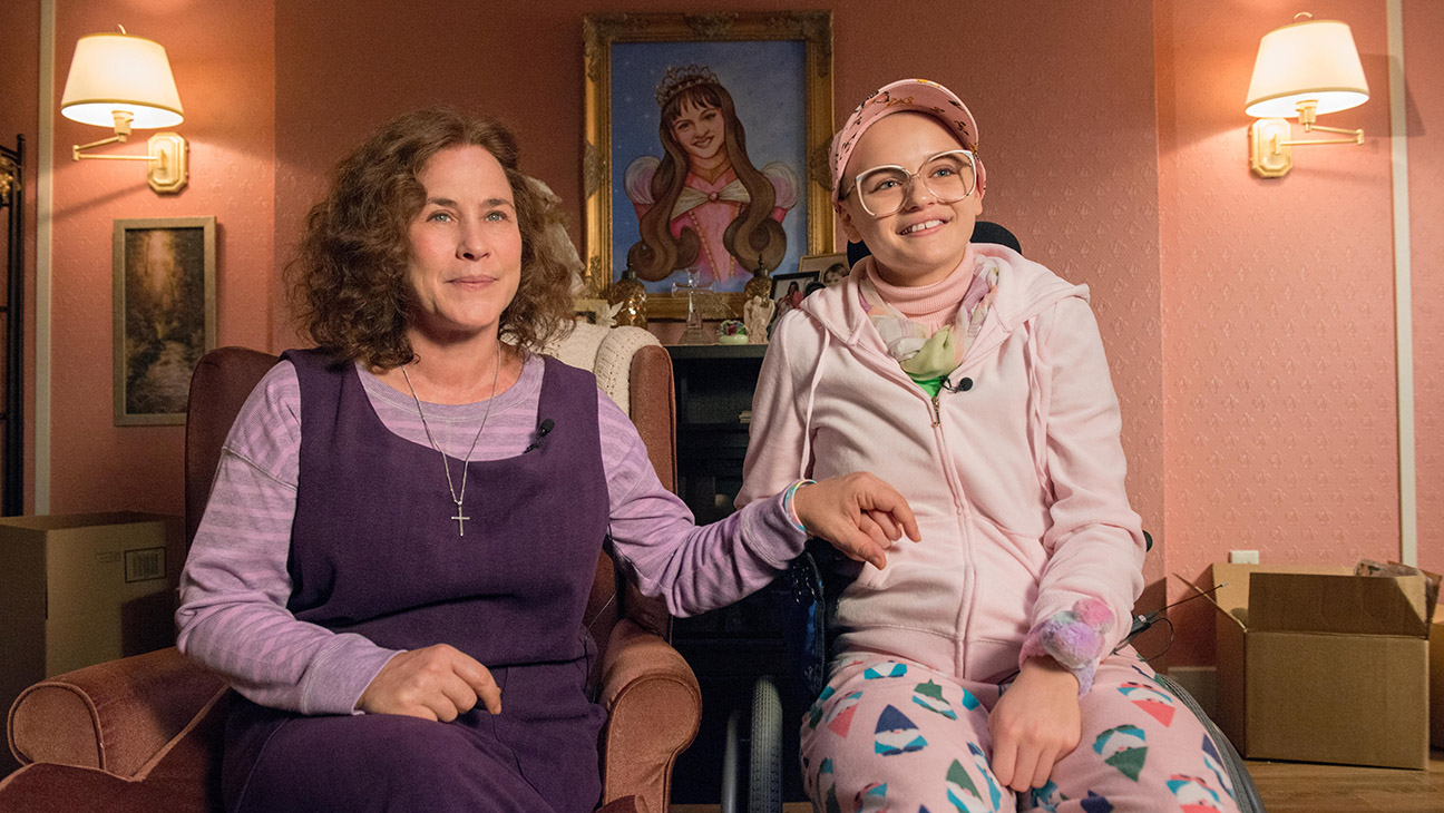 The Act - Dee Dee Blanchard (Patricia Arquette), Gypsy Rose Blanchard (Joey King) shown.