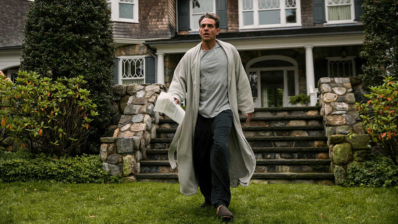 Bobby Cannavale as Dean Brannock in The Watcher.