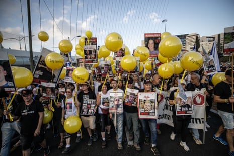 Families of Israeli hostages held by Hamas in Gaza and anti-government protesters holding yellow balloons stage a demonstration near Prime Ministry Office demanding the release of hostages, on November 17, 2023, Jerusalem.