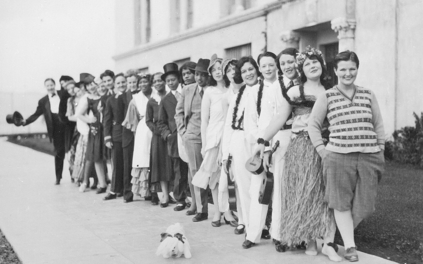 Incarcerated women at San Quentin prison in the 1920s.