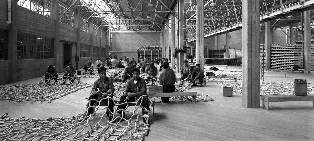 Eleanor Roosevelt thanked San Quentin in 1943, such as these men making rope nets.