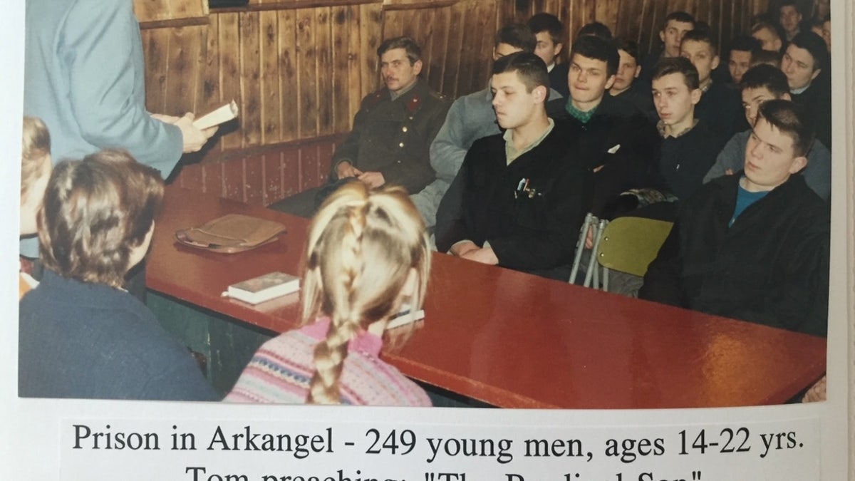 Tom Ruhkala preaching in a Russian prison