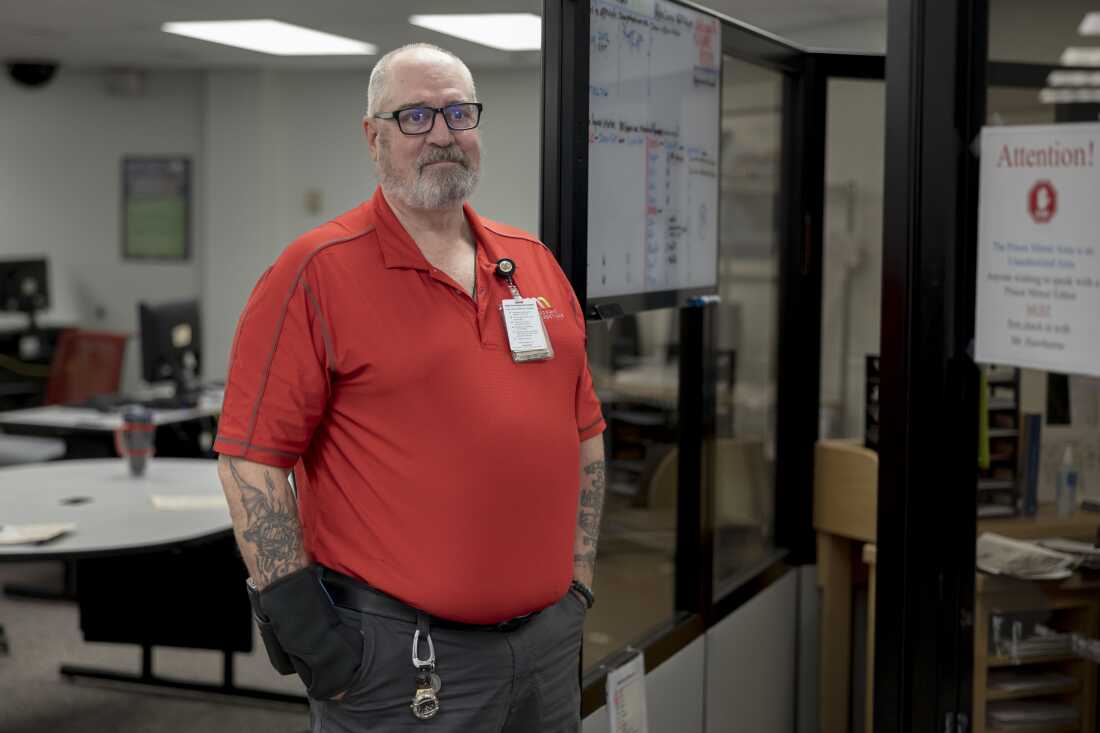 Marty Hawthorne, an instructor at the prison who oversees the paper, says he believes the prisoners have 