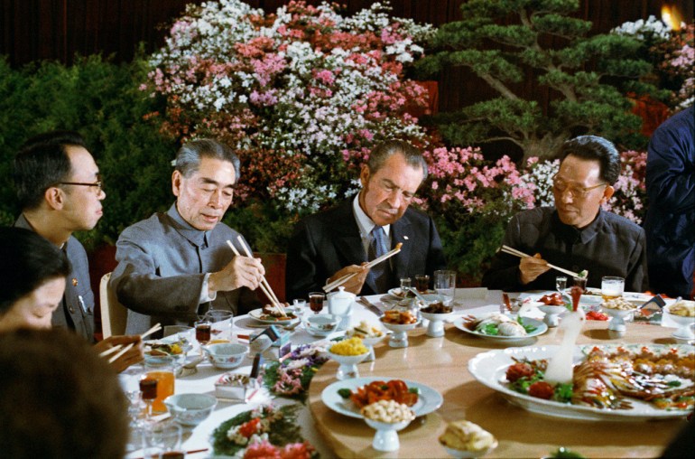 Richard Nixon eats a banquet with Chinese officials in 1972.