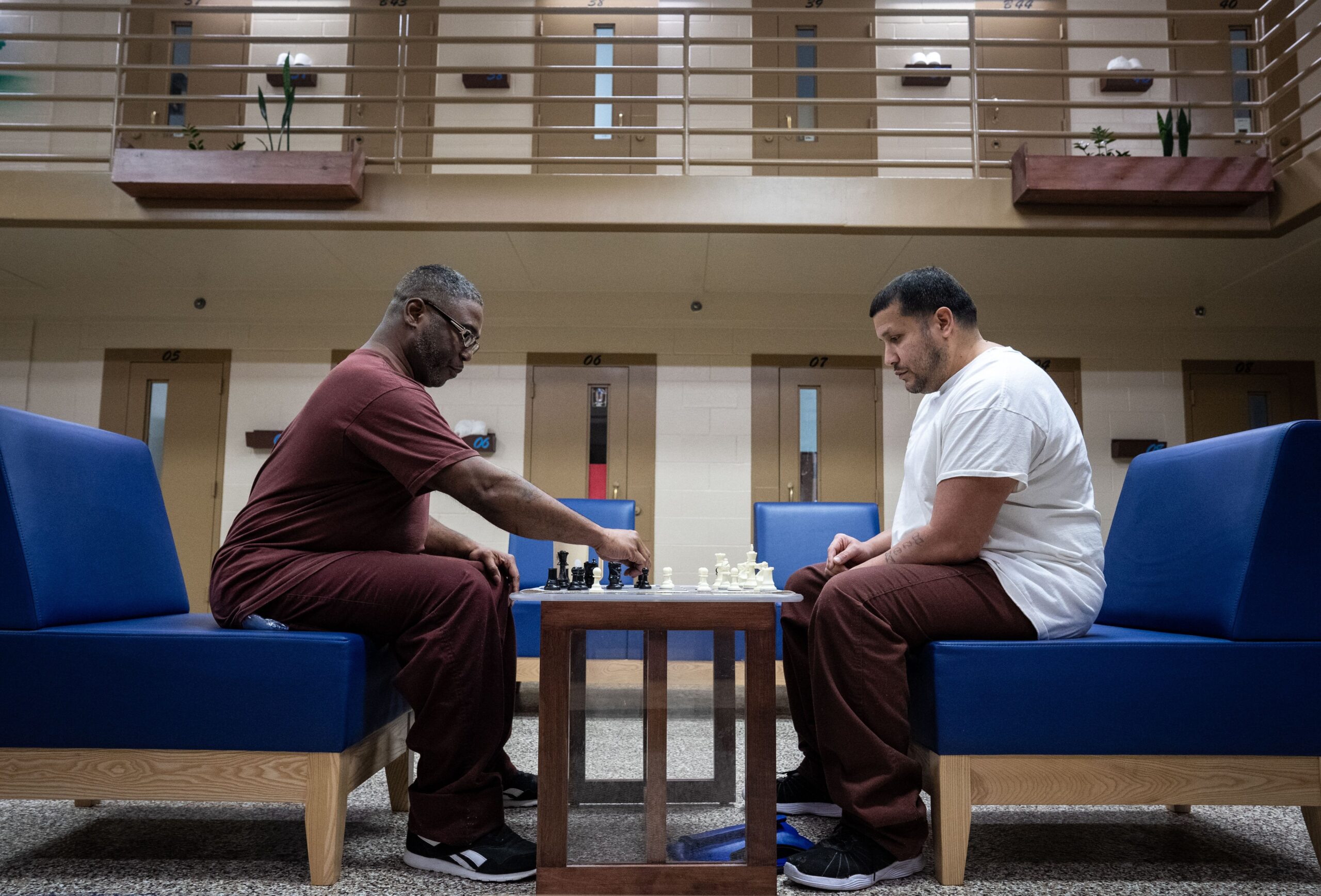 Inmates in the unit playing chess. “I can honestly say that I’ve only had one incident of violence and zero staff assaults on the Scandi unit since it opened”