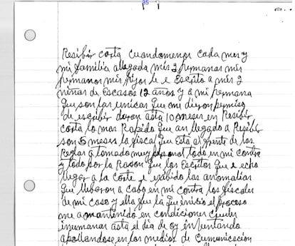 One of the handwritten letters that El Chapo sent from the maximum security prison in Florence (Colorado).